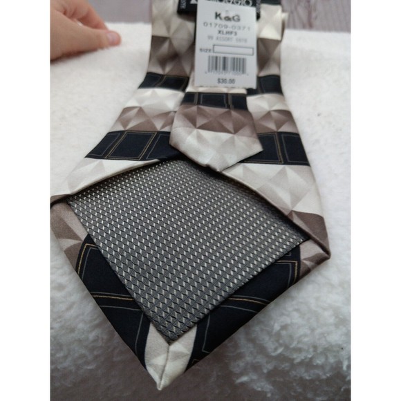 NWT Di Moggio Mens Premium Tie Pure Silk Handmade Smooth Brown/Beige MSRP $30 EC - Picture 3 of 15